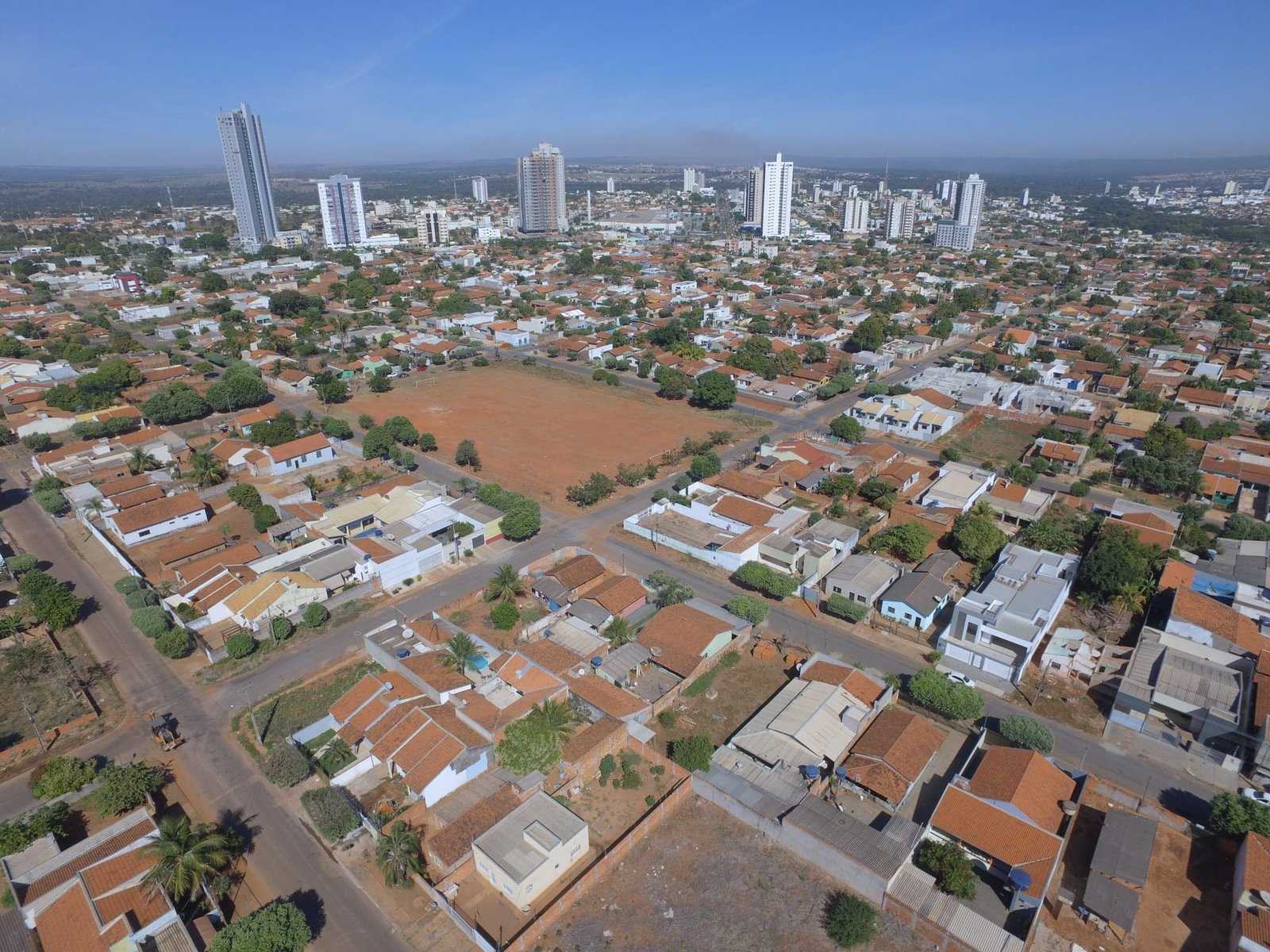 TCE suspende leilão com lote de R$ 100 milhões e aponta suspeita de irregularidades em MT