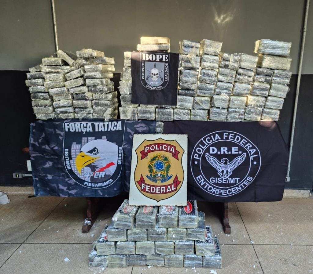 Bope e PF apreendem carga de 250 kg de cocaína em colchões avaliada em R$ 15 milhões