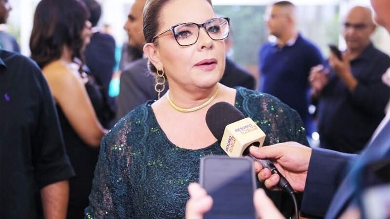 Paula Calil critica vereadoras por falta de apoio para alterar regimento interno da Câmara
