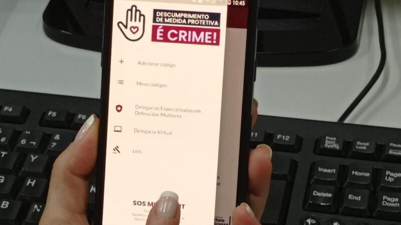 Vítimas de violência doméstica em MT podem pedir medidas protetivas sem sair de casa