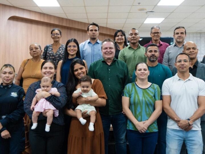 Aprovados no CFO da PM se reúnem com Max Russi para agradecer convocação de novos oficiais