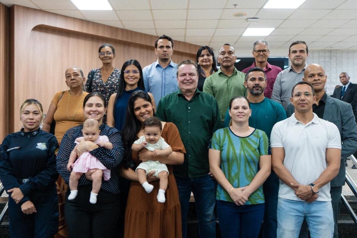 Aprovados no CFO da PM se reúnem com Max Russi para agradecer convocação de novos oficiais