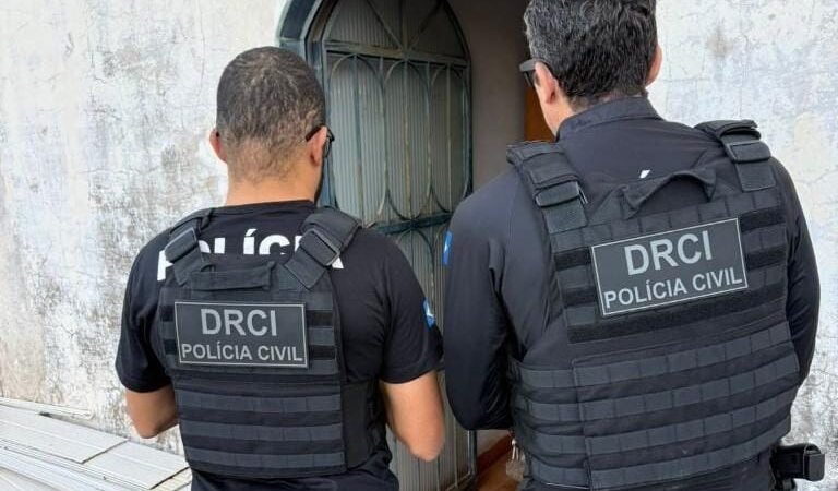 PC cumpre mandados contra  produção e armazenamento de pornografia infantil em MT
