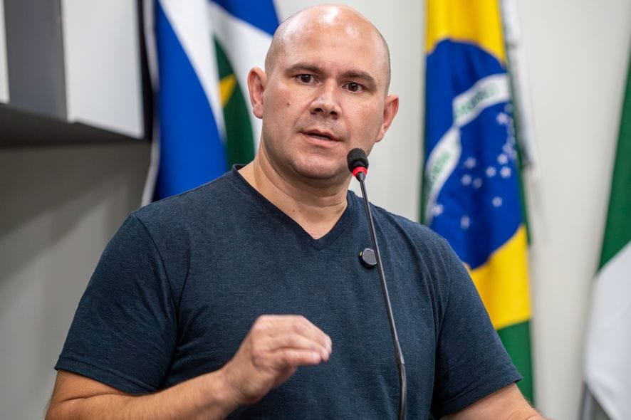 Abilio diz que não iria ao Gilmarpalooza e evita críticas diretas a Wellington Fagundes