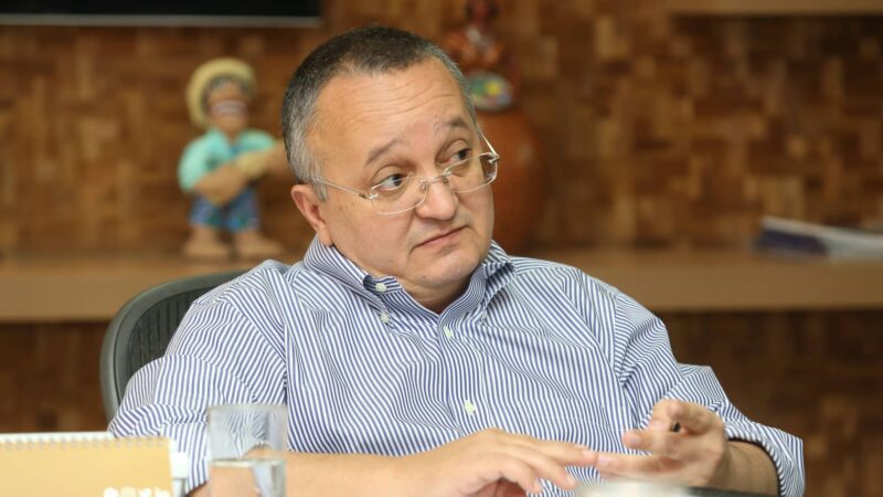 Justiça condena ex-governador  e PSDB a pagar dívida que pode chegar a R$ 2,5 milhões em MT