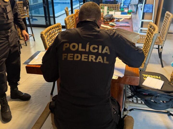 PF flagra transferências bancárias de empresas do agro de MT para alvos de operação