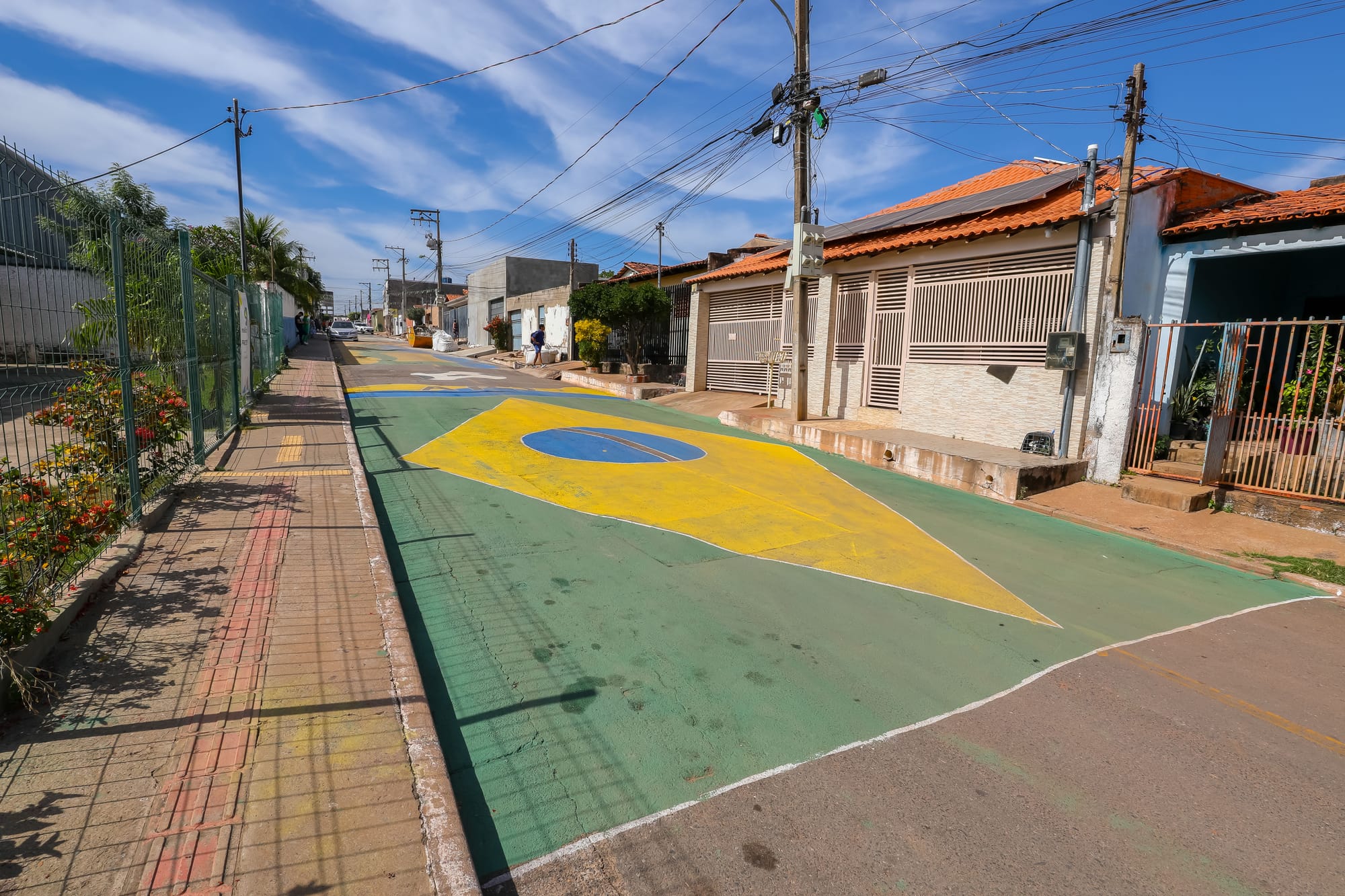 Prefeitura vai montar telões para os jogos do Brasil nas ruas mais decoradas de Cuiabá