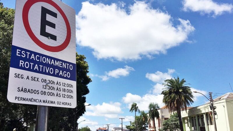 CS Mobi protocola reajuste de 14% do estacionamento rotativo e prefeito se posiciona contra