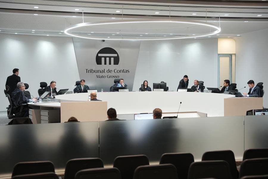 TCE mantém suspenso contrato de R$ 653 mil de Prefeitura para serviços de informática em MT