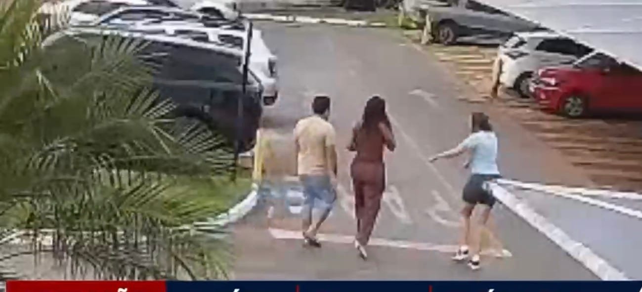 Vídeo mostra moradora agredindo e xingado síndica de condomínio em VG: “Preta incompetente”