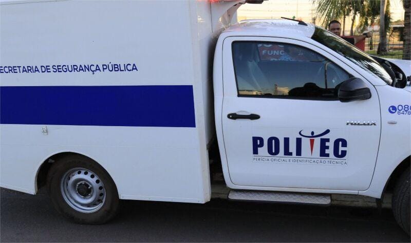 Homem confessa ter matado esposa e corpo é encontrado dentro de fossa em MT