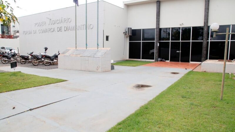 Réu é condenado a 16 anos por tentativa de homicídio; vítima teve mão e punho amputados