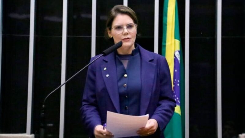 Coronel Fernanda acusa governo de beneficiar aliados : “favorecendo amiguinhos”