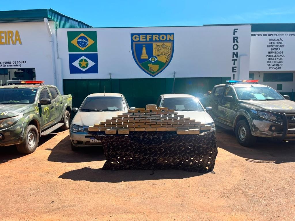 Grefron prende traficantes com 67 kg de drogas e causa prejuízo de R$ 530 mil às facções
