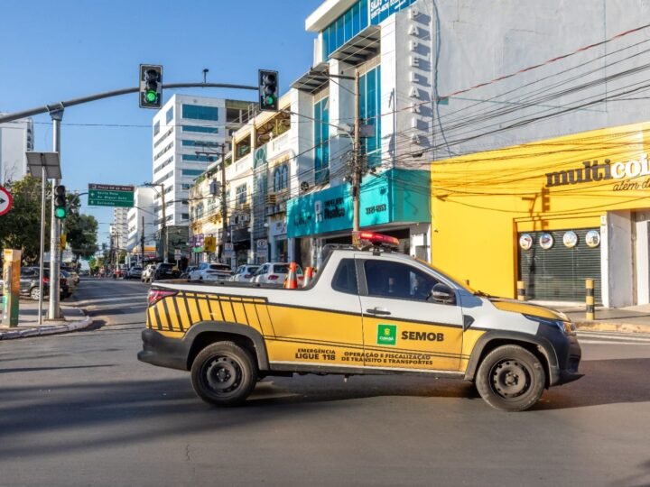 Ruas serão interditadas para  Parada do Orgulho LGBTQIA+, lavagem de escadaria e procissão; veja