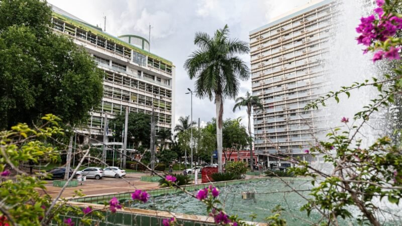 Prefeitura de Cuiabá libera servidores a partir do meio-dia para acompanhar jogo do Brasil