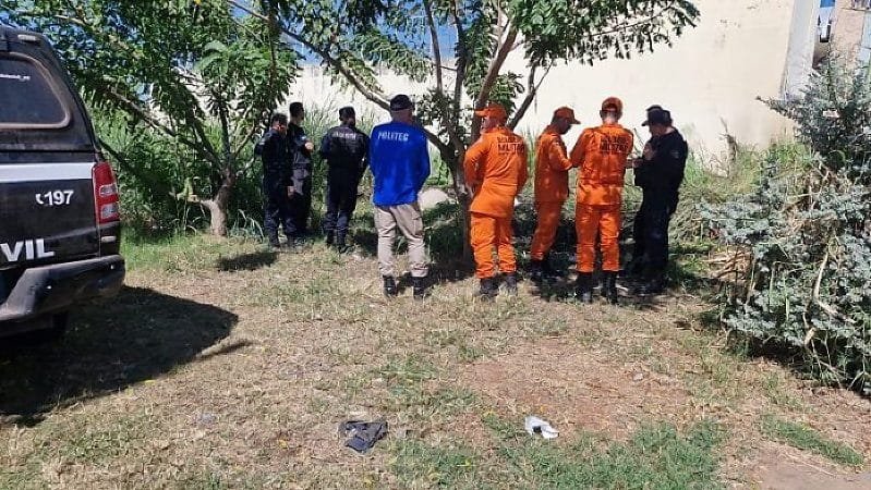 Mulher é encontrada carbonizada em terreno baldio na região central de Várzea Grande