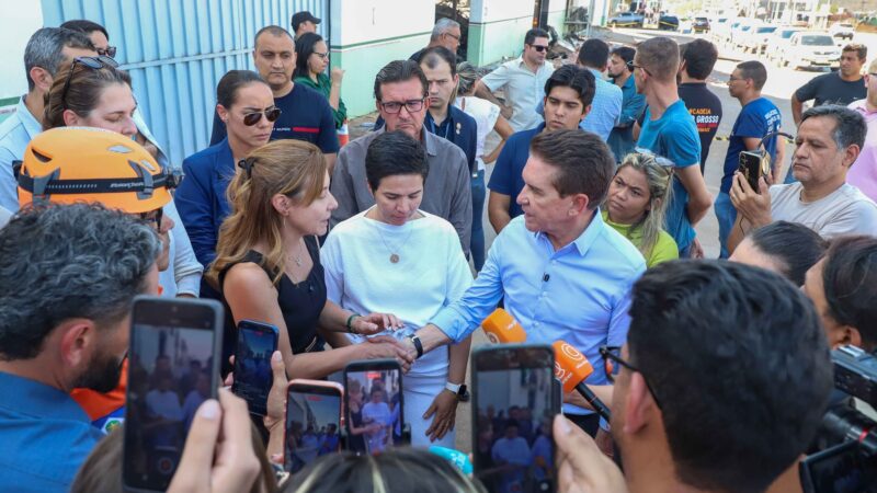 Prefeita de VG acompanha TCE em vistoria a barracão destruído por incêndio e cede imagens
