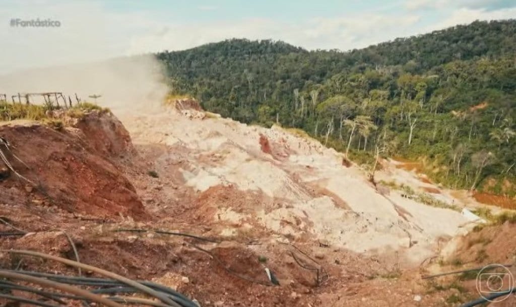 Comando Vermelho domina garimpo ilegal em terra indígena e transforma ouro em moeda do crime