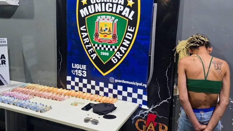 Guarda Municipal detém mulher conhecida por tráfico de drogas na região central