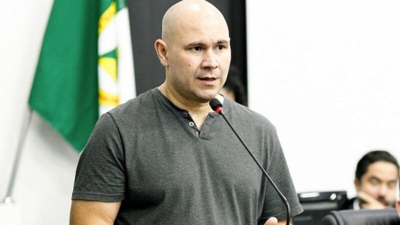 Abilio nega perseguição e diz que vereador sem espaço “não vai à Prefeitura”