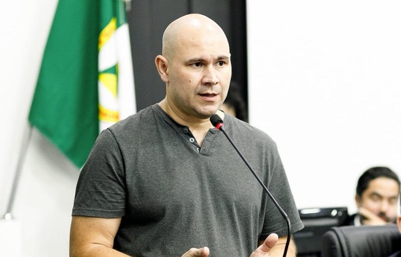 Abilio nega perseguição e diz que vereador sem espaço “não vai à Prefeitura”