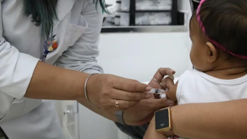 Mato Grosso recebe mais de 14 mil doses da vacina Pneumo 20 para crianças de até 5 anos