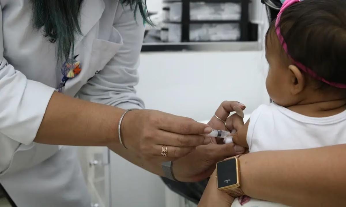 Mato Grosso recebe mais de 14 mil doses da vacina Pneumo 20 para crianças de até 5 anos