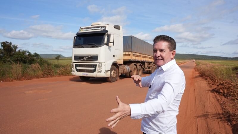 Rodovia apresenta desgaste menos de um ano após entrega ; empreiteira recebeu R$ 130 milhões