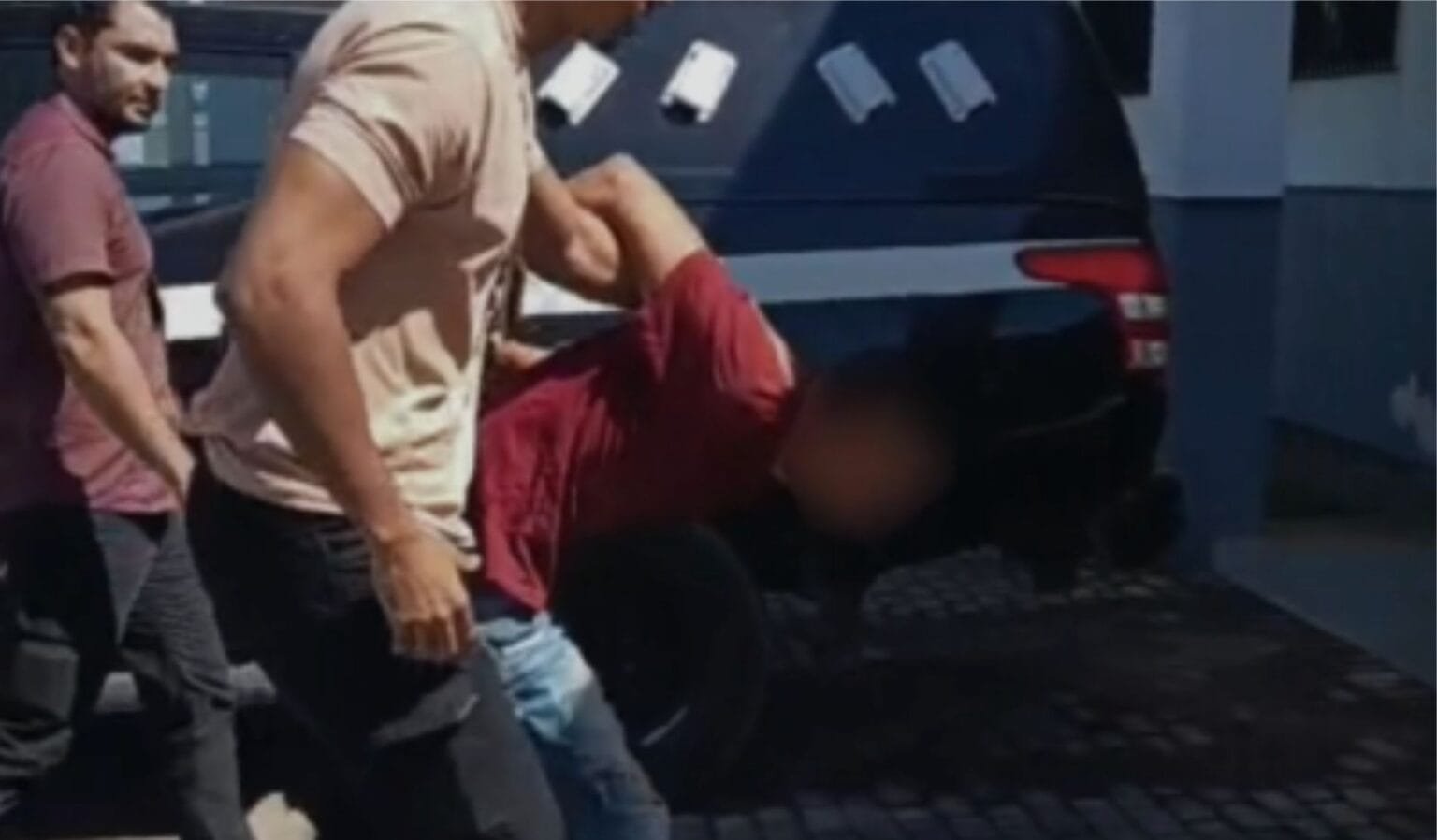Foragido que matou dois irmãos queimados em MT é preso cinco anos após o crime