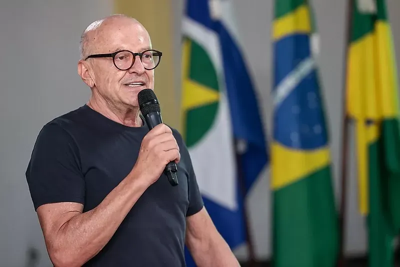 Pivetta busca retirada de MT de acordo entre PL e Republicanos  para apoio a Flávio Bolsonaro