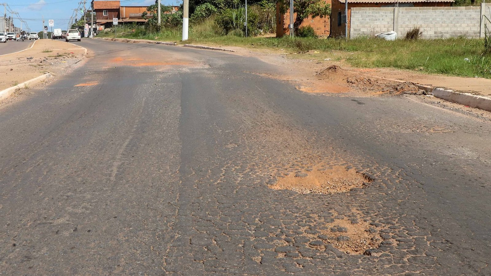 VG vai recuperar avenida com recursos próprios e diz que atual gestão não pagou pela obra