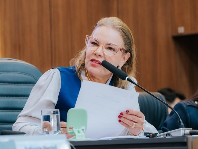 Paula rebate Ilde Taques e diz que comunicou sobre  candidatura à reeleição