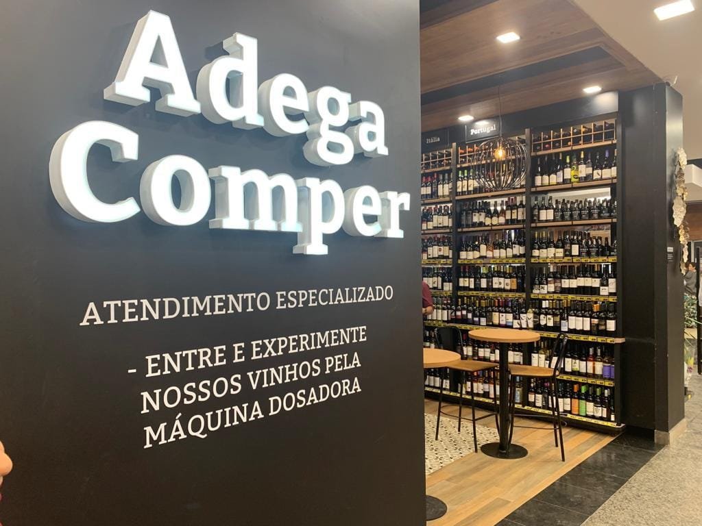 Maior promoção de vinhos do ano chega às lojas do Supermercados Comper e Fort Atacadista