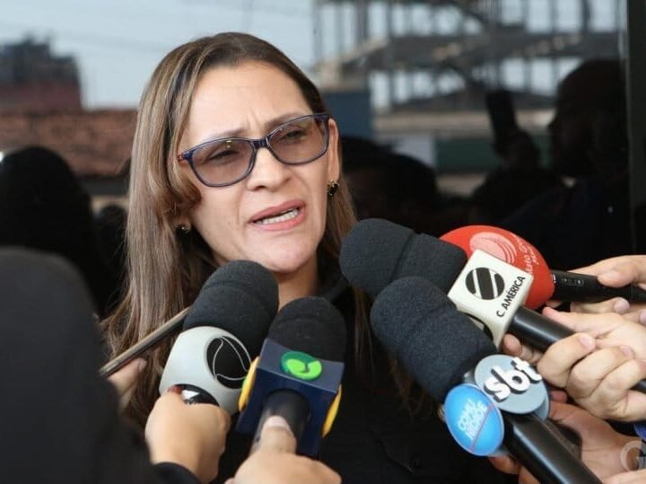 Delegada da Derf sofre AVC e está internada em estado grave em hospital de Várzea Grande