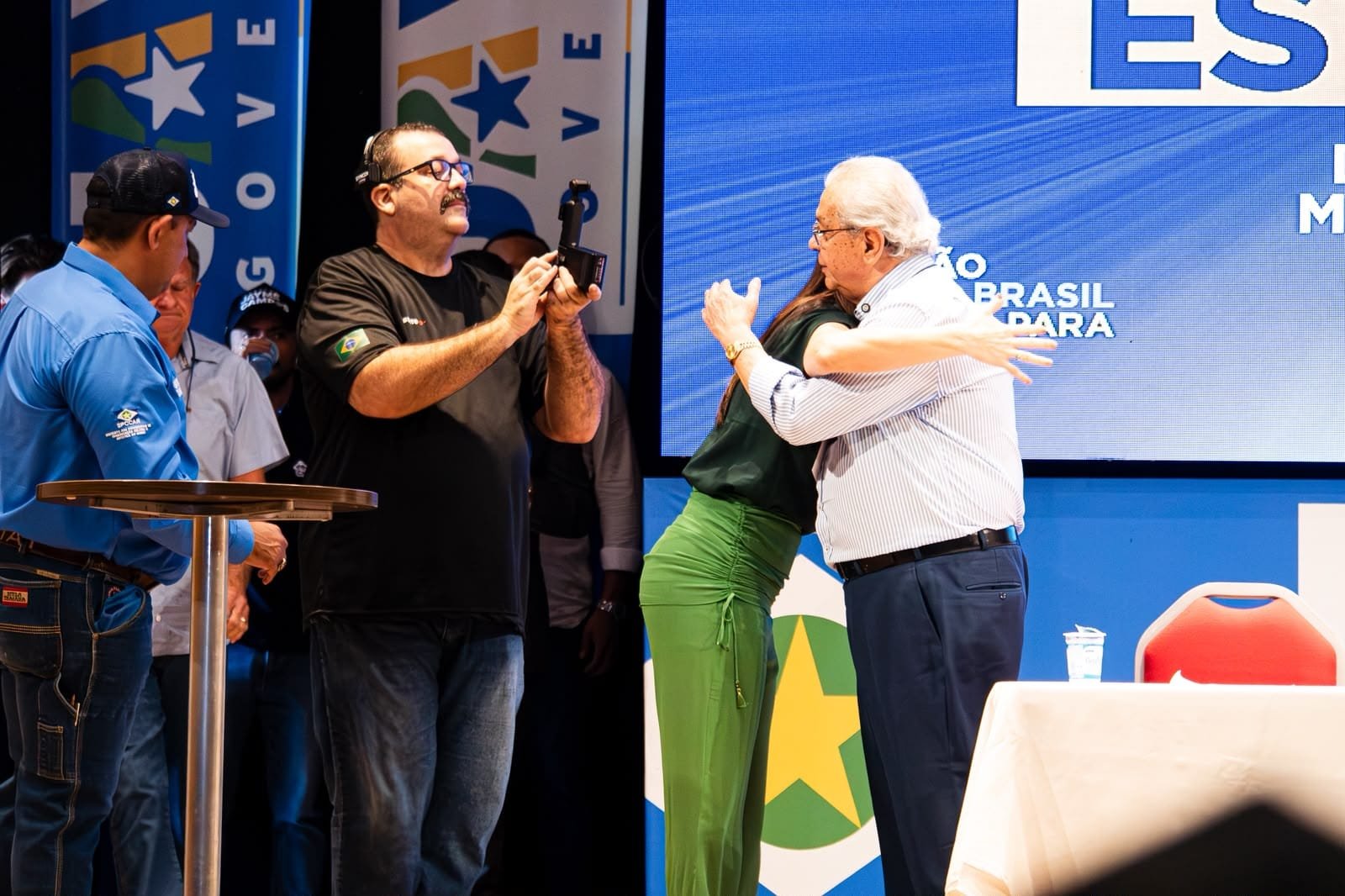 Vereadora retribui apoio político e defende candidatura de Jayme Campos ao governo pelo União