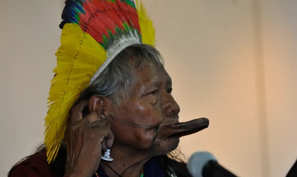 Cacique Raoni apresenta boa evolução clínica em UTI e vai para enfermaria