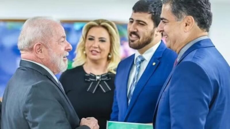 Lula quer ex-prefeito ao Governo, mas PT local resiste