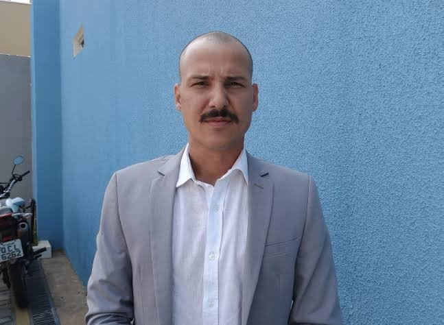 Vereadores de VG “pulam a cerca” e devem abandonar Wanderley