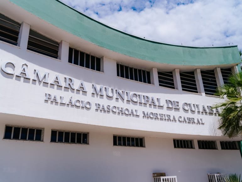 Sem quórum, Câmara rejeita  LDO e recesso é suspenso até Executivo enviar novo texto