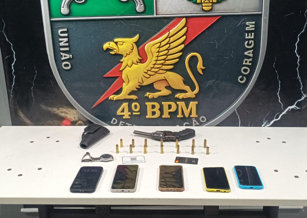 Golpista é preso em VG com revólver e munições após aplicar fraudes pela internet