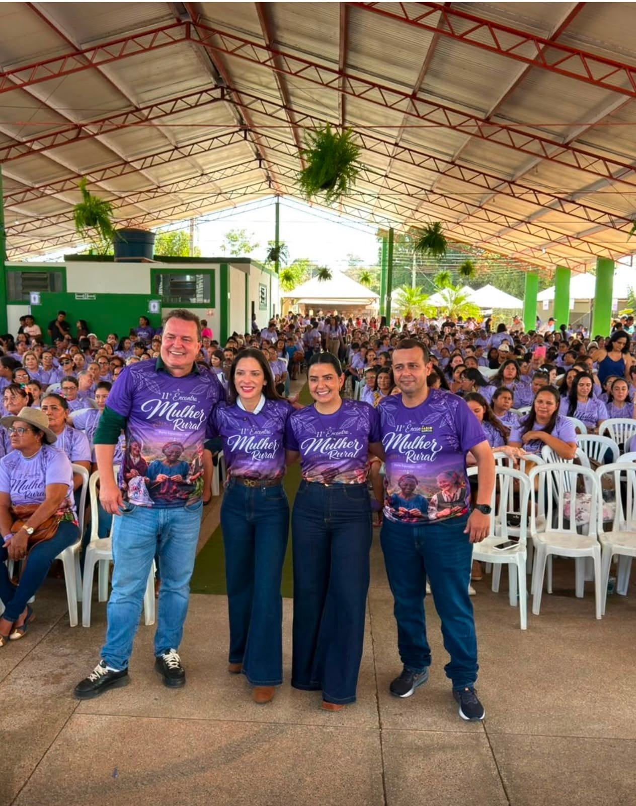 Janaina Riva roda três cidades no Oeste e cobra independência financeira para mulher do campo