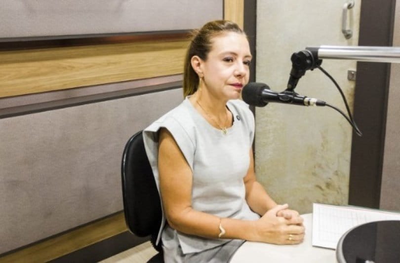 Prefeita afirma que prioridade é combater crise financeira de Várzea Grande e nega depressão