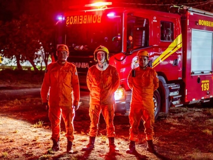 Incêndio atinge área de usina solar nos fundos da Policlínica do Pedra 90, em Cuiabá