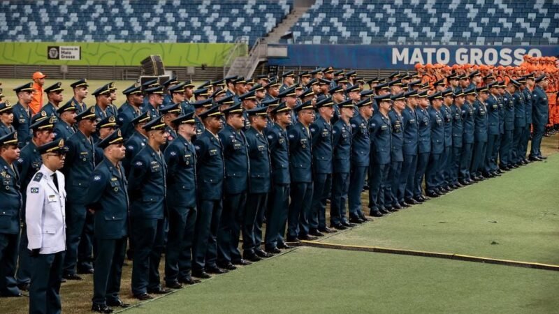 MT promove 52 oficiais e praças, forma novos soldados do CB e lança operação
