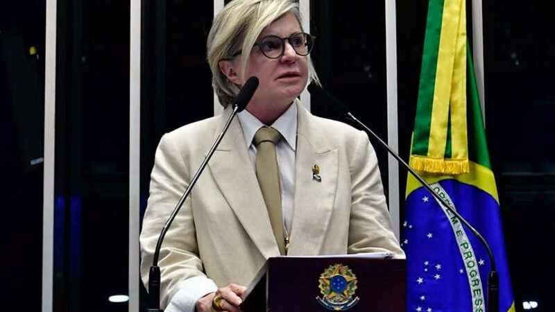 Margareth chama Eduardo Bolsonaro de “moleque” e cobra reação de Flávio