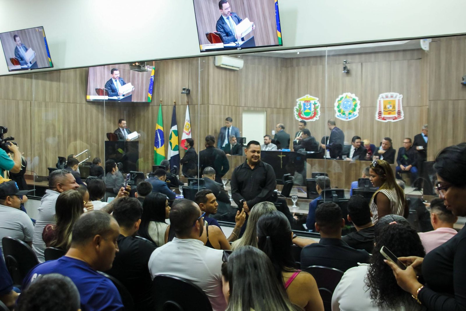 Câmara aprova remanejamento e amplia limite de créditos adicionais no orçamento 2026