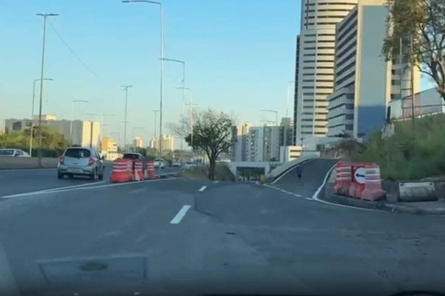 Trânsito no novo viaduto da avenida Miguel Sutil é liberado em duas pistas; confira vídeo