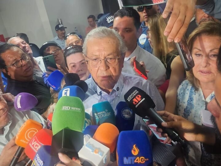 Jayme Campos diz que deveria ser aclamado candidato e que aceitará resultado da convenção