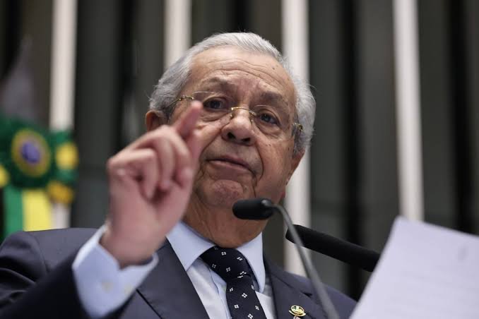 Jayme Campos vê “com simpatia” eventual possível candidatura de Emanuel Pinheiro